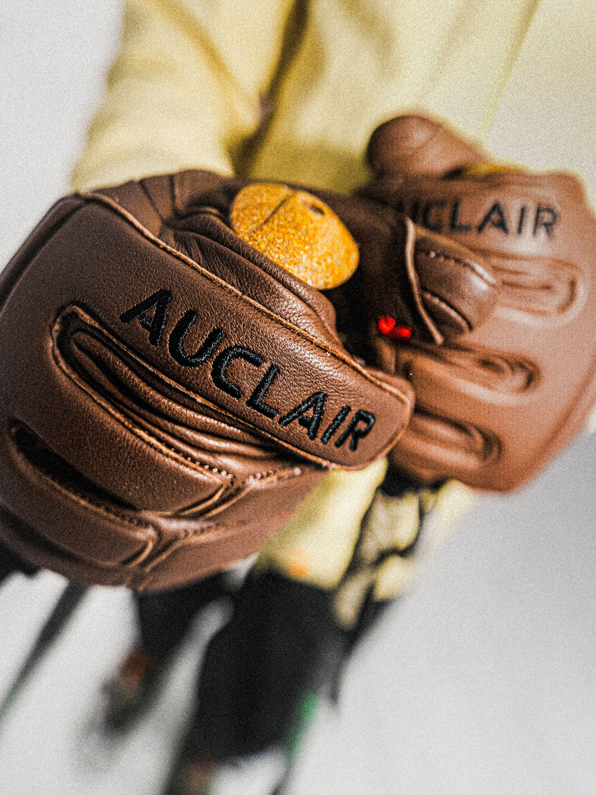 Auclair Outseam Gloves 2026